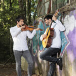 BREMEN, 22.09.2022, Manigua Duo, David Cisternas , violine, und Joaquin Buitrago, gitarre © Joerg Sarbach